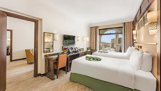Anjum Hotel