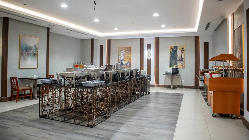 Gallery 4