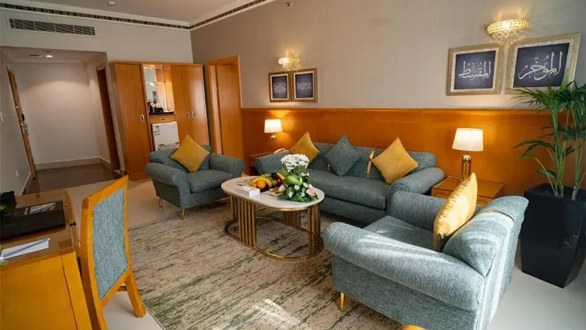 Gallery 8