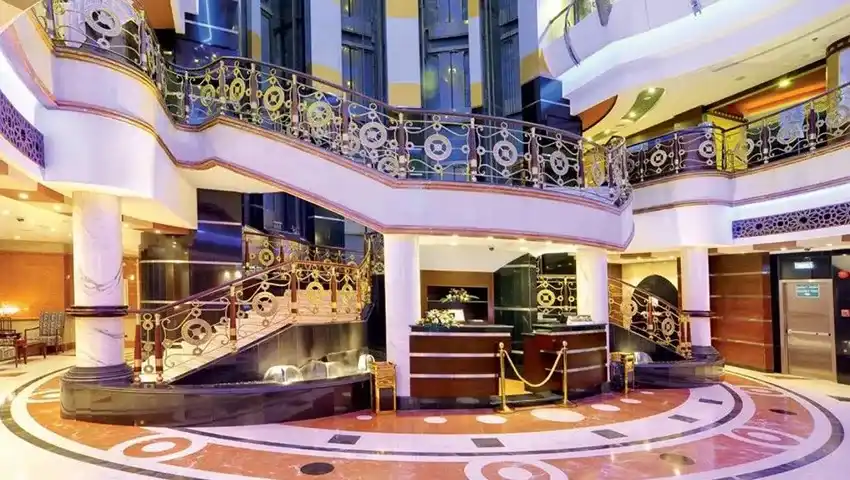Gallery 8